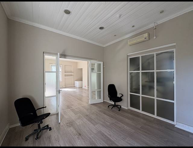 232M² OFFICE TO LET IN CAPE TOWN CITY CENTRE